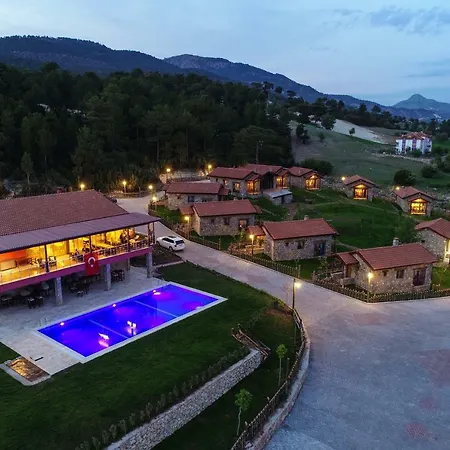 Cameli Tas Konaklar